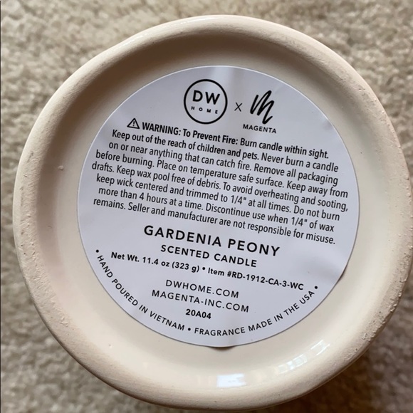 Last 1 - NEW Rae Dunn gardenia peony “Love” candle - Picture 4 of 5